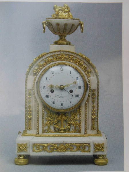Pendule en marbre et bronze