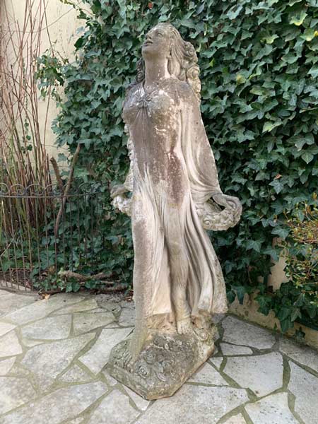 Statue de jardin